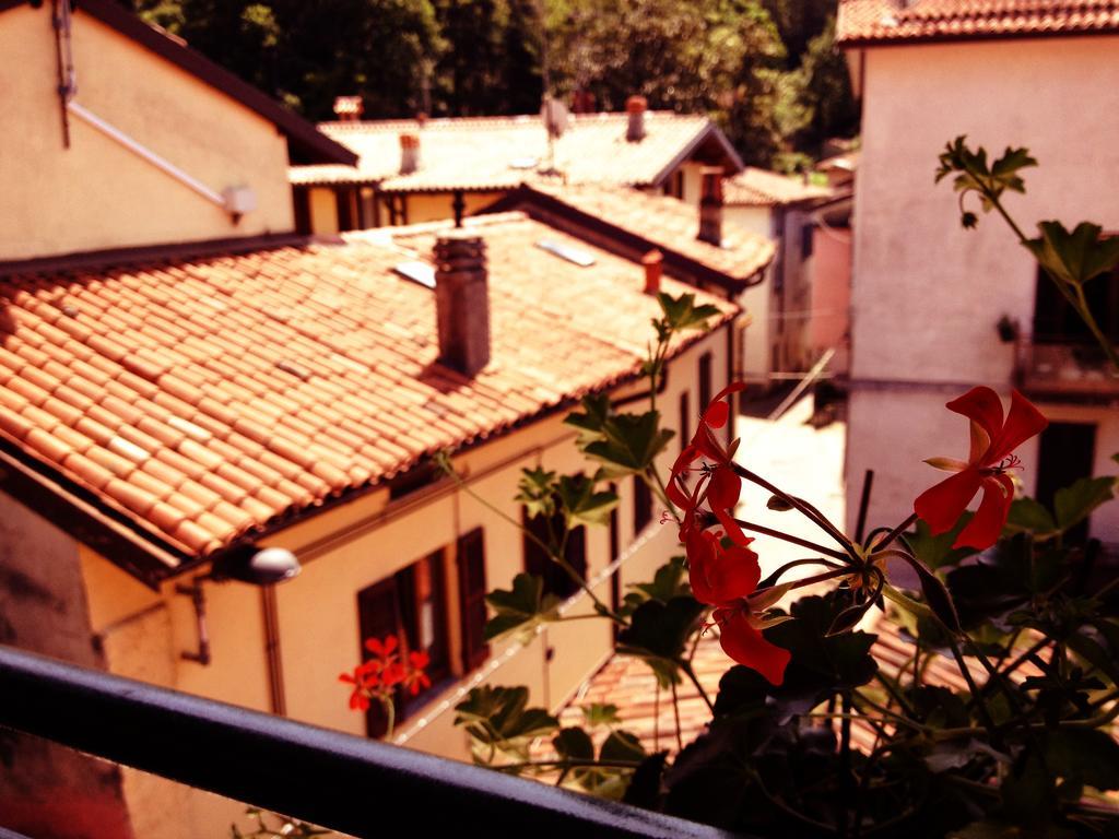 B&B Il Cortile Calolziocorte Habitación foto